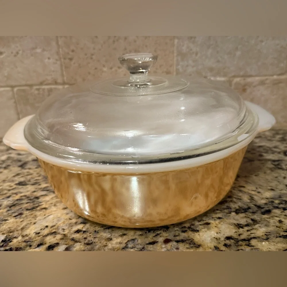 Fire King / Anchor Hocking Peach Lustreware #450 casserole dish with the lid.